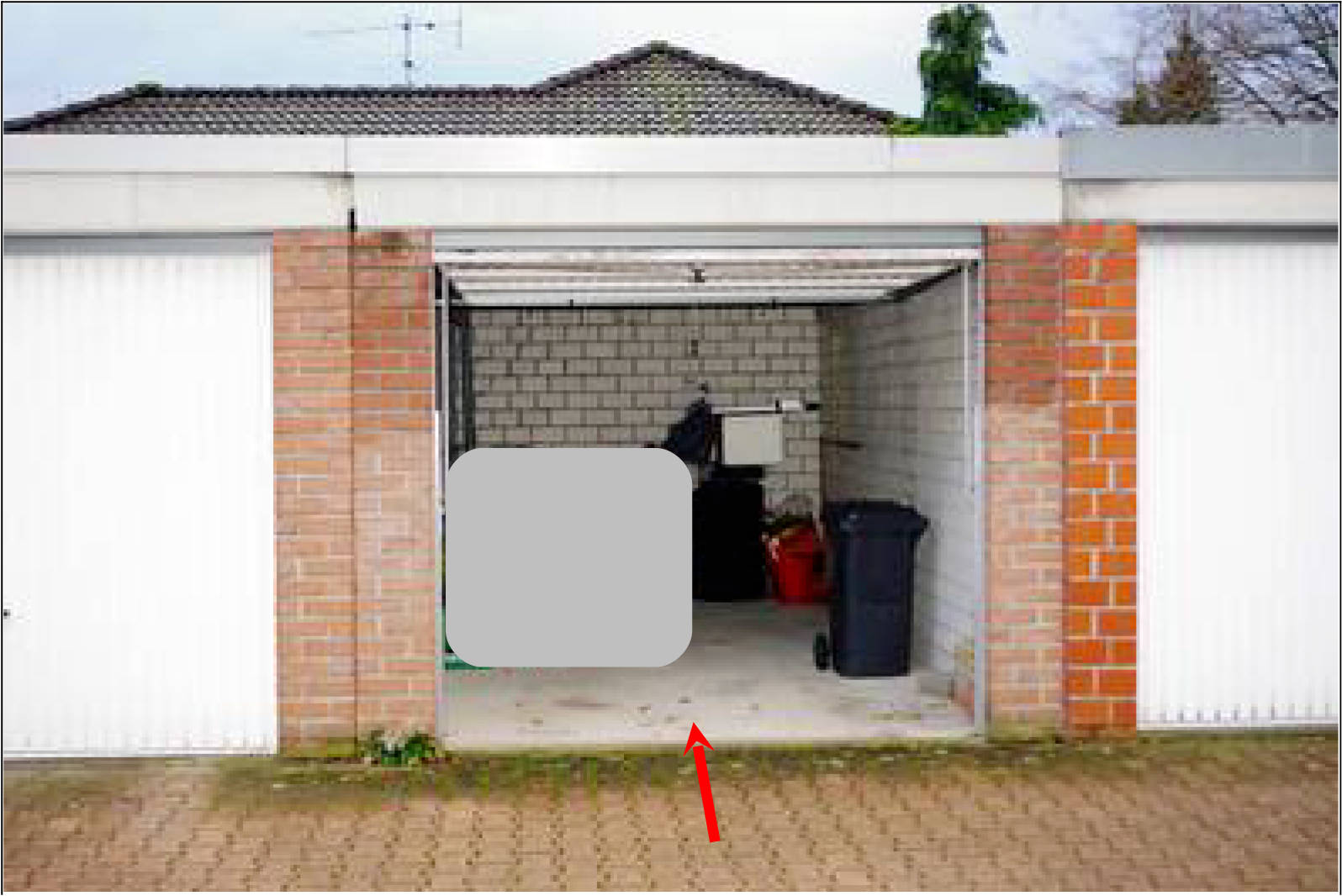 Garage, Einfamilienhaus in Maastrichter Str. 39, 41464 Neuss - Bild 2