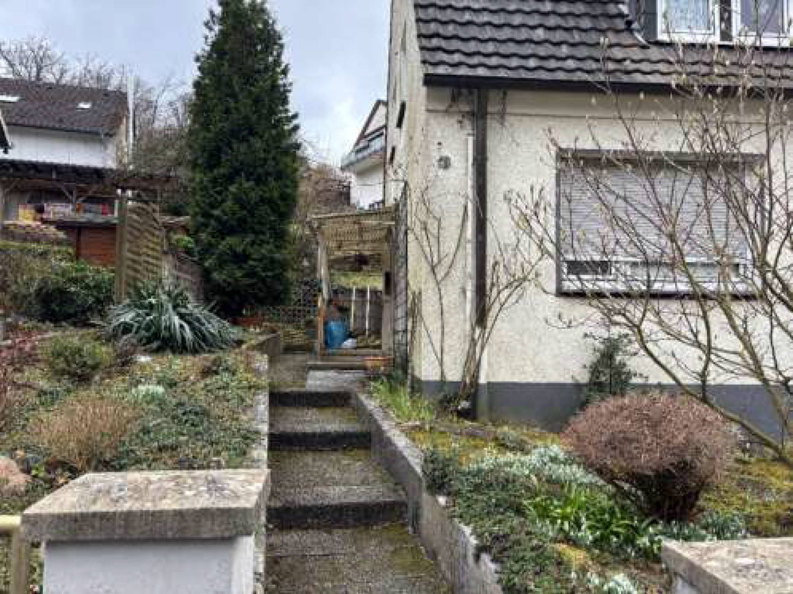 nordrheinwestpfalen 0031 P K 0036/2024 Am Liethbach 18, 58644 Iserlohn 12