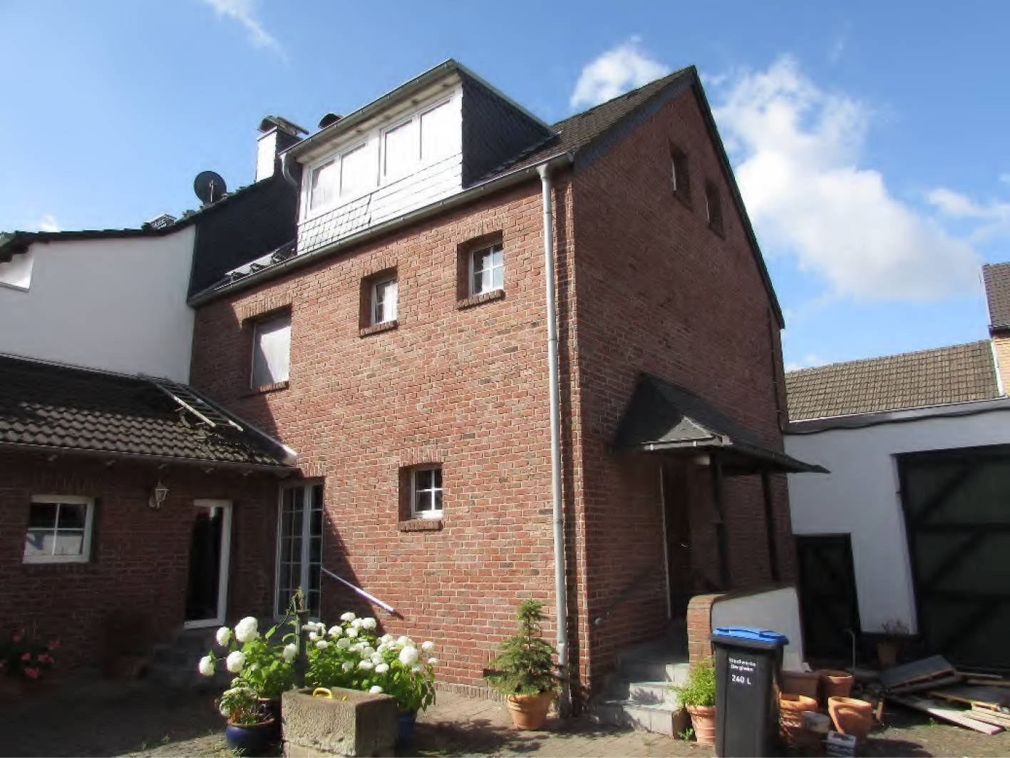Einfamilienhaus in Windmühlenstraße 35, 35 a, 50129 Bergheim, Büsdorf - Bild 3