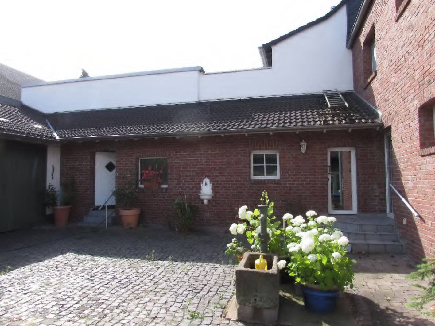 Einfamilienhaus in Windmühlenstraße 35, 35 a, 50129 Bergheim, Büsdorf