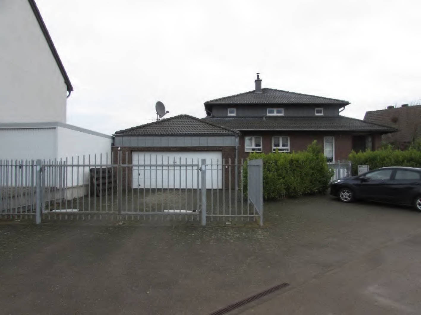 Kfz-Stellplatz, Gewerbeeinheit (z.B. Laden, Büro), Garage, Einfamilienhaus in Sindorfer Straße 41, 50189 Elsdorf, Heppendorf - Bild 5