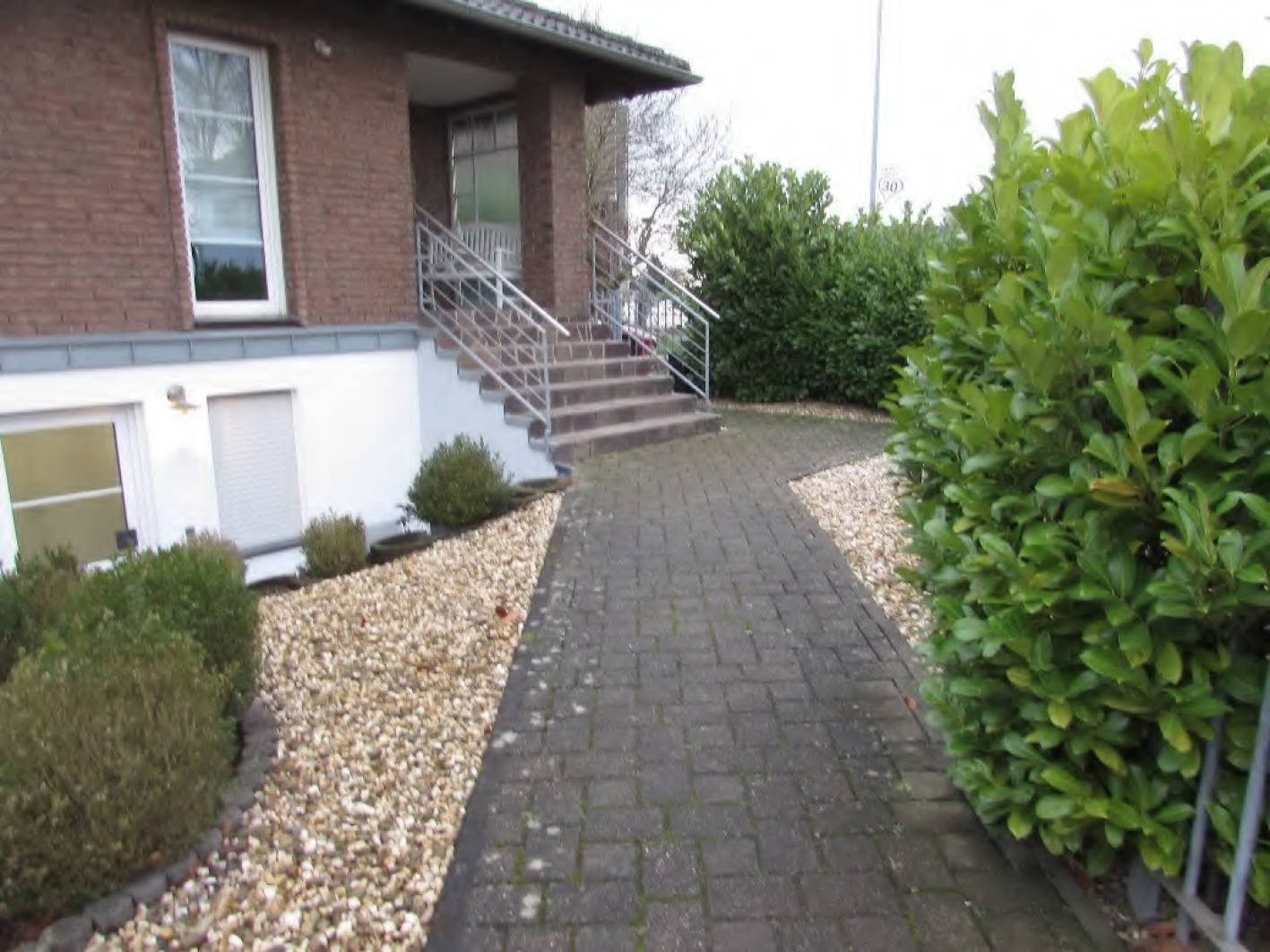 Kfz-Stellplatz, Gewerbeeinheit (z.B. Laden, Büro), Garage, Einfamilienhaus in Sindorfer Straße 41, 50189 Elsdorf, Heppendorf - Bild 4