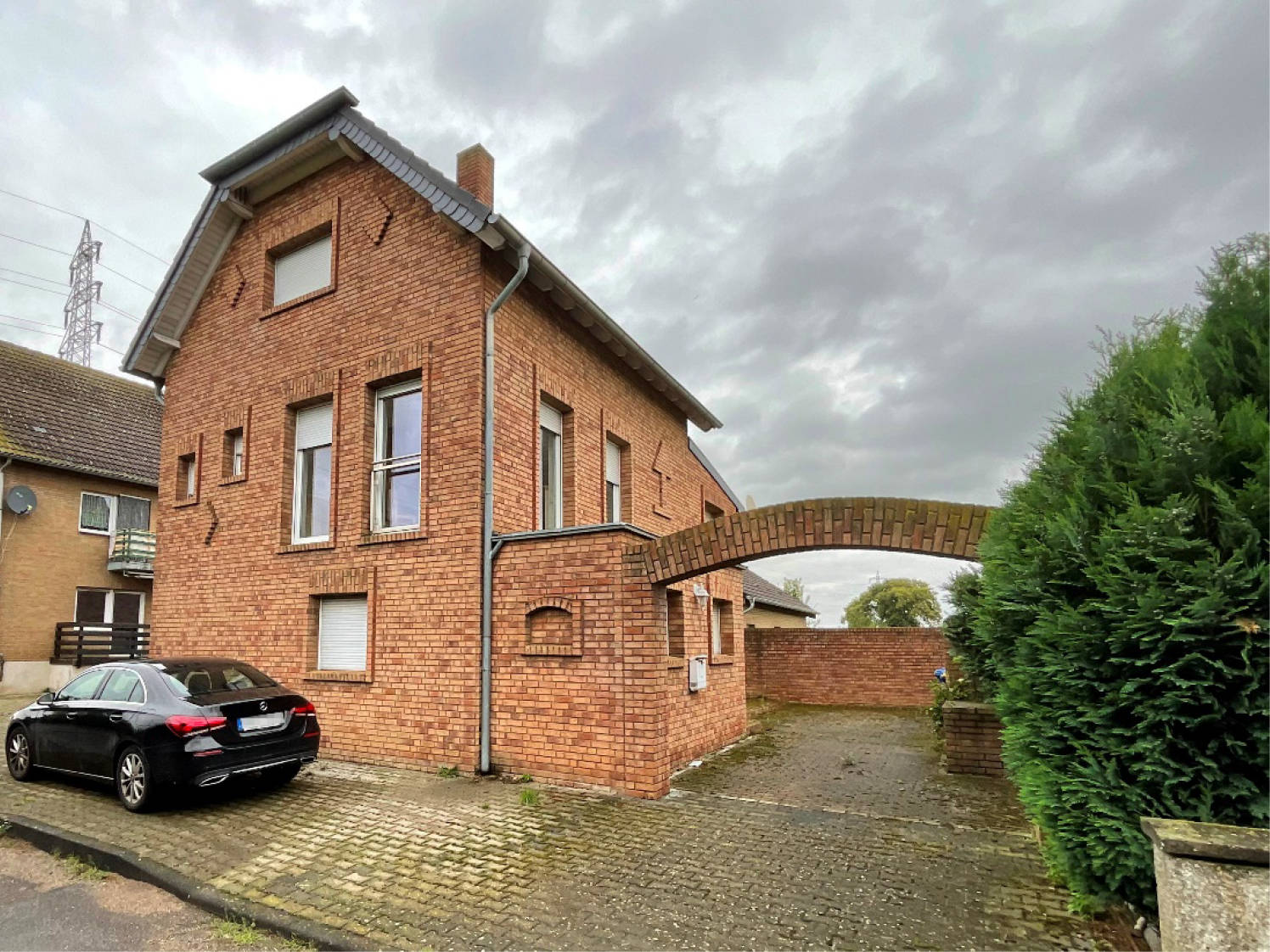 Einfamilienhaus in Habichtweg 10, 50189 Elsdorf, Esch