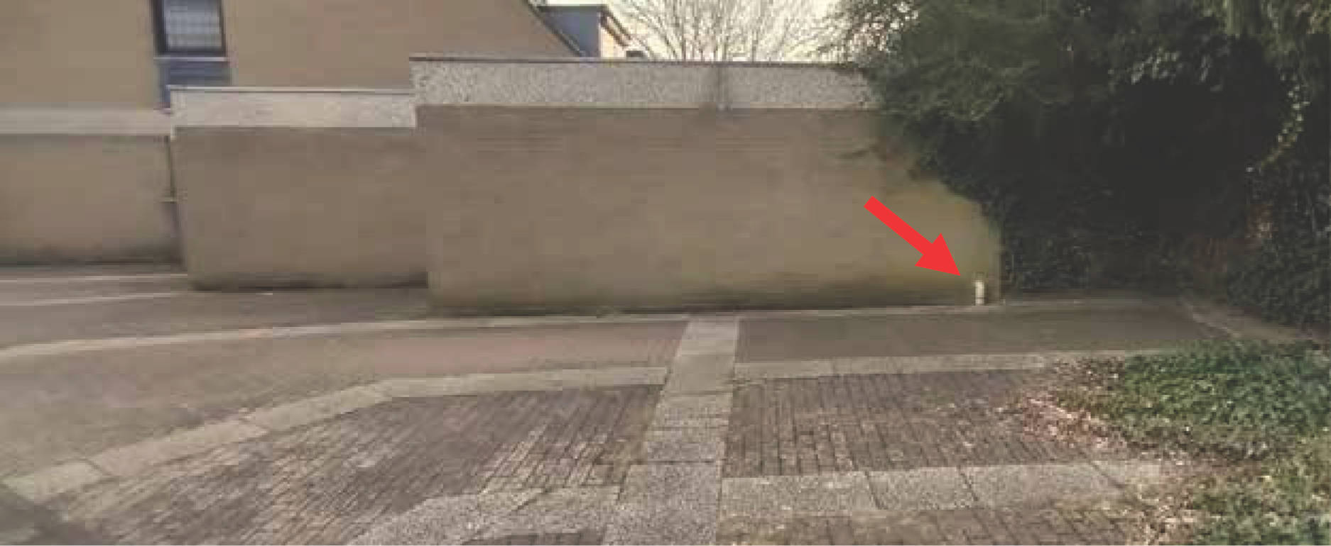 Wohnhaus und einer Garage bebaute Grundstück in In der Delle, 41564 Kaarst, Büttgen - Bild 2