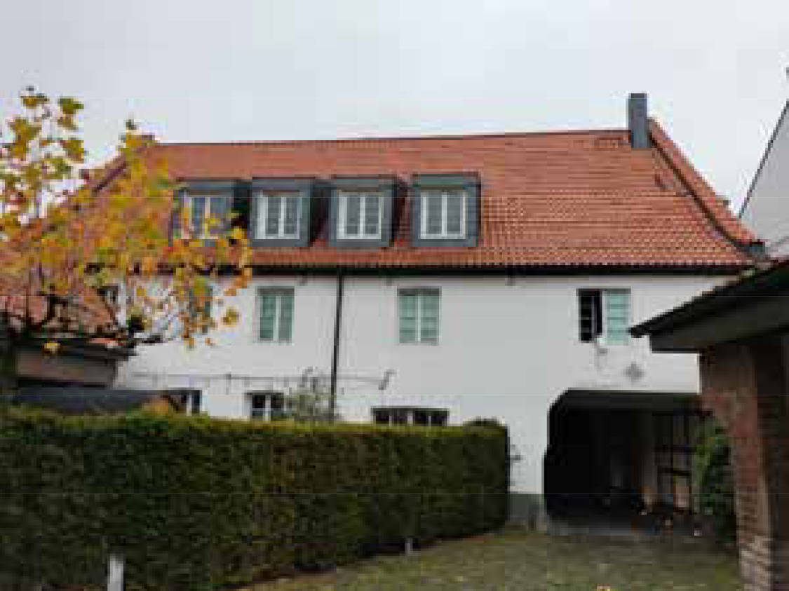 Eigentumswohnung (ab 5 Zimmer) in Dorfstraße 51, 40667 Meerbusch, Büderich