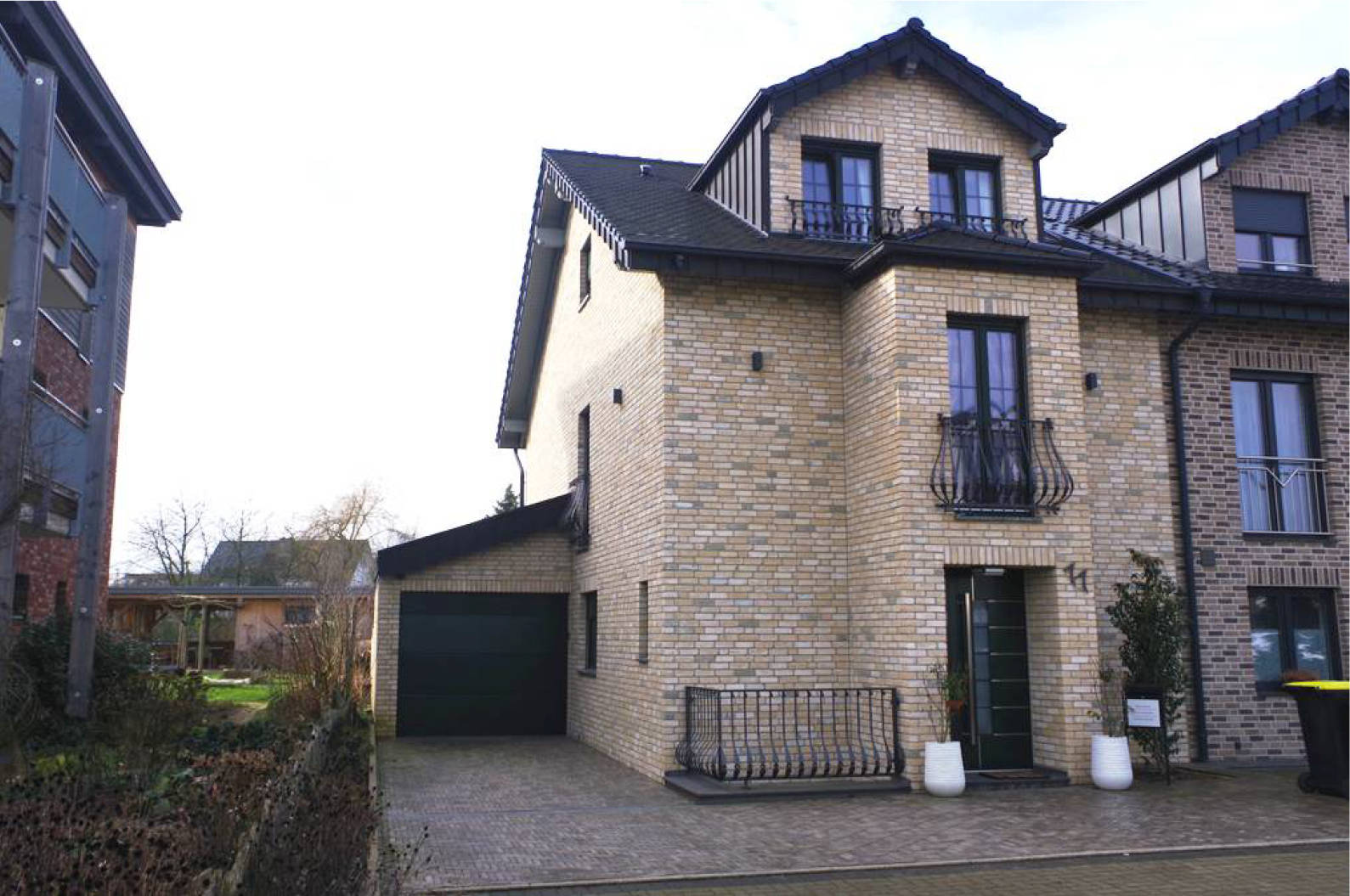 nordrheinwestpfalen 0032K0028/2024 Latoursgarten 11, 41542 Dormagen, Nievenheim 6