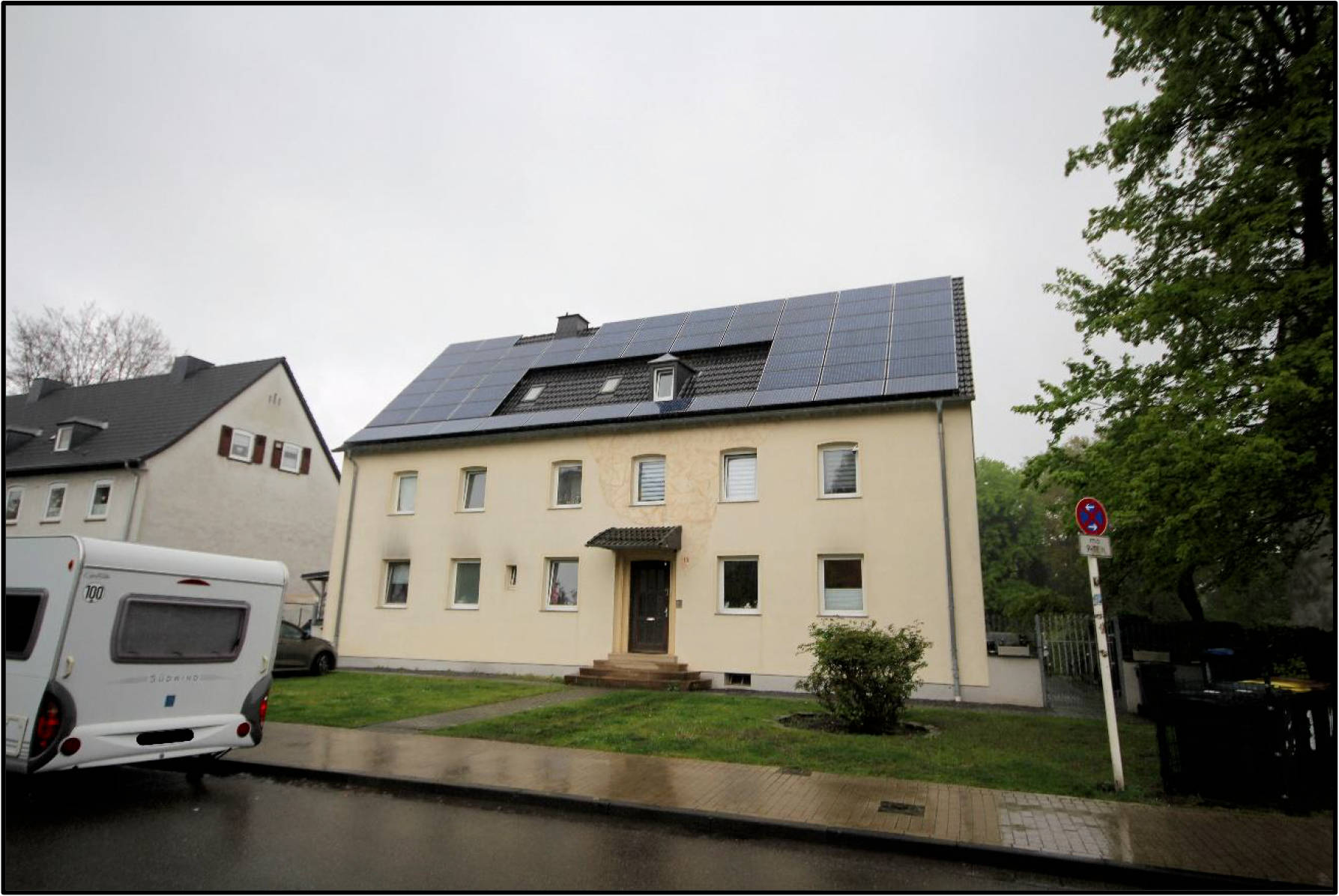 Mehrfamilienhaus, Carport, Gartengrundstück mit Gartenhaus, Pool, Pavillion in Bebelstraße 19, 45770 Marl, Drewer-Nord - Bild 3