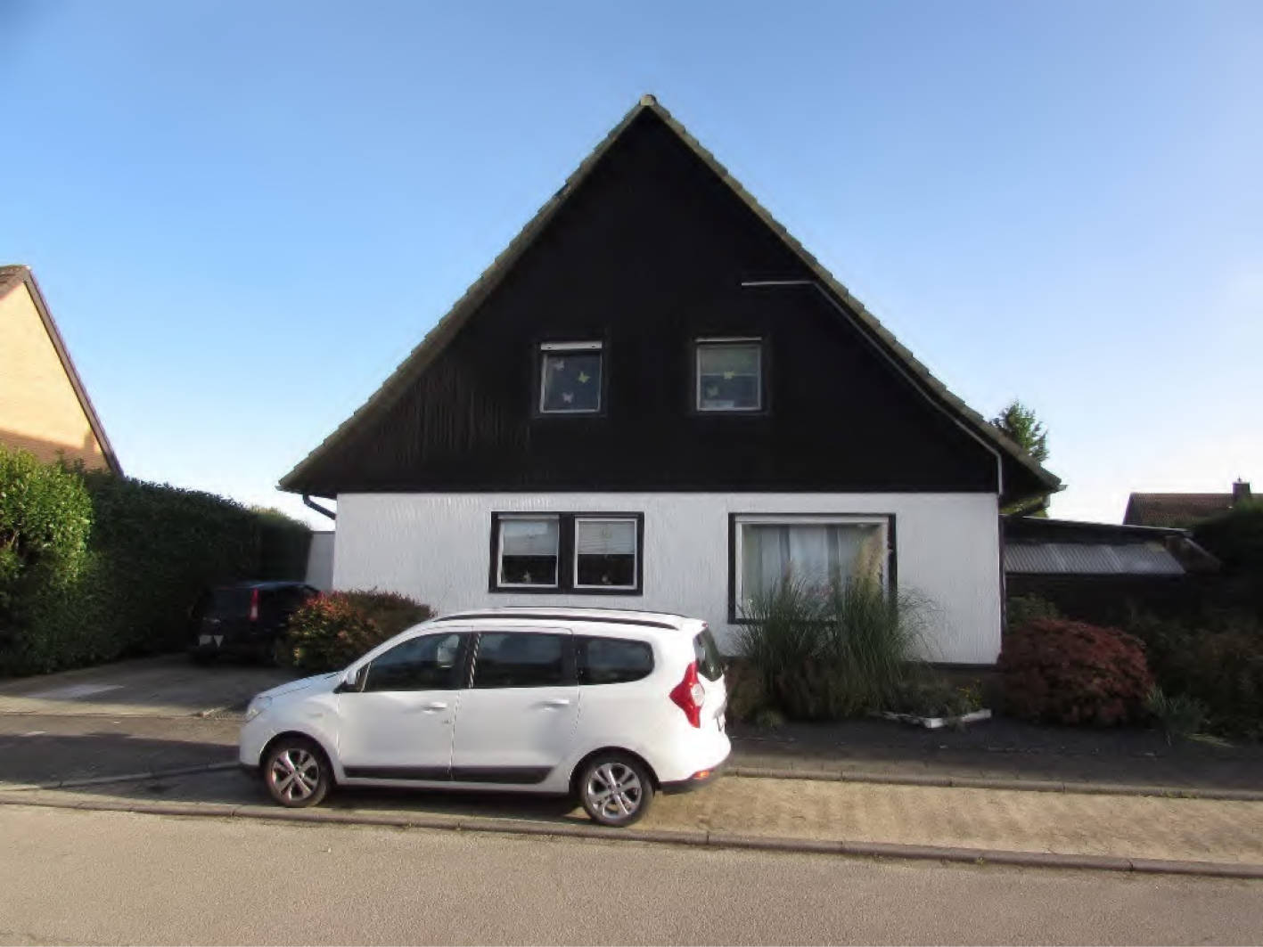 Einfamilienhaus in Morkener Straße 36, 50181 Bedburg, Kaster