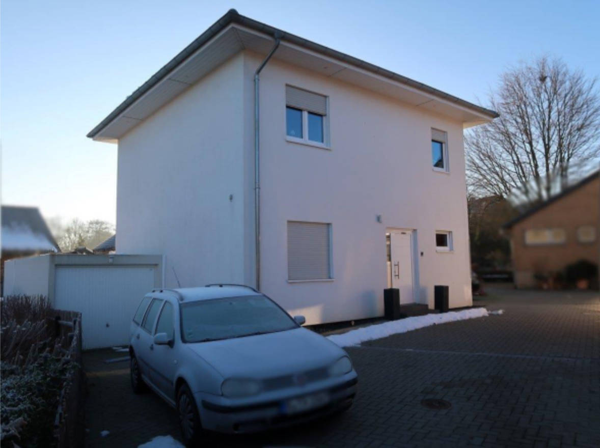 Garage, Einfamilienhaus in Oberstraße 40, 52393 Hürtgenwald, Gey