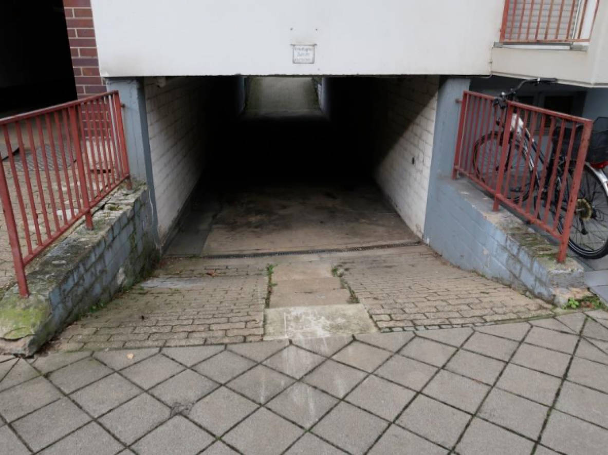 nordrheinwestpfalen 0033 K 0008/2024 Merzenicher Straße 61, 00000 6