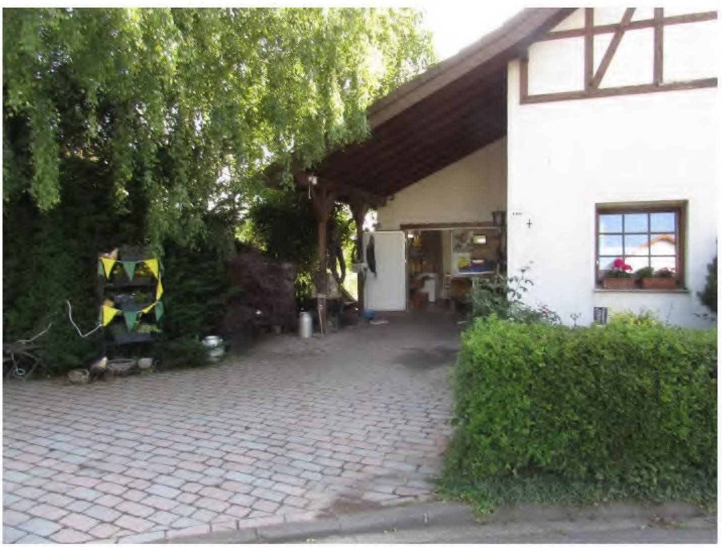 Garage, Einfamilienhaus in Rather Straße 106, 52385 Nideggen, Rath - Bild 2