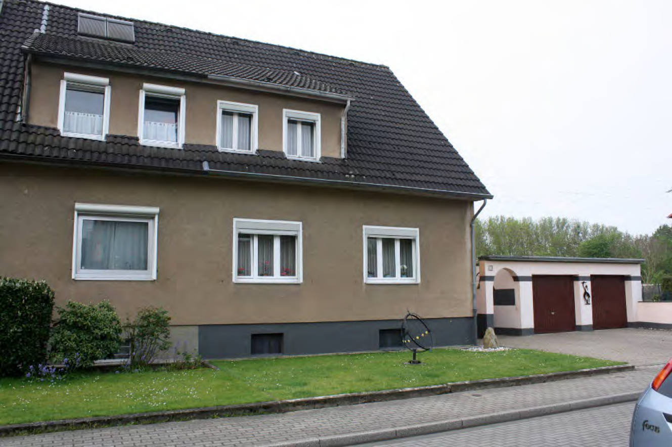 Zweifamilienhaus, Doppelhaushälfte in Raiffeisen-Str. 18, 00000 - Bild 3