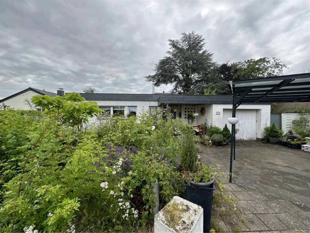 Garage, Einfamilienhaus in Dunantstraße 11, 52355 Düren, Rölsdorf - Bild 5