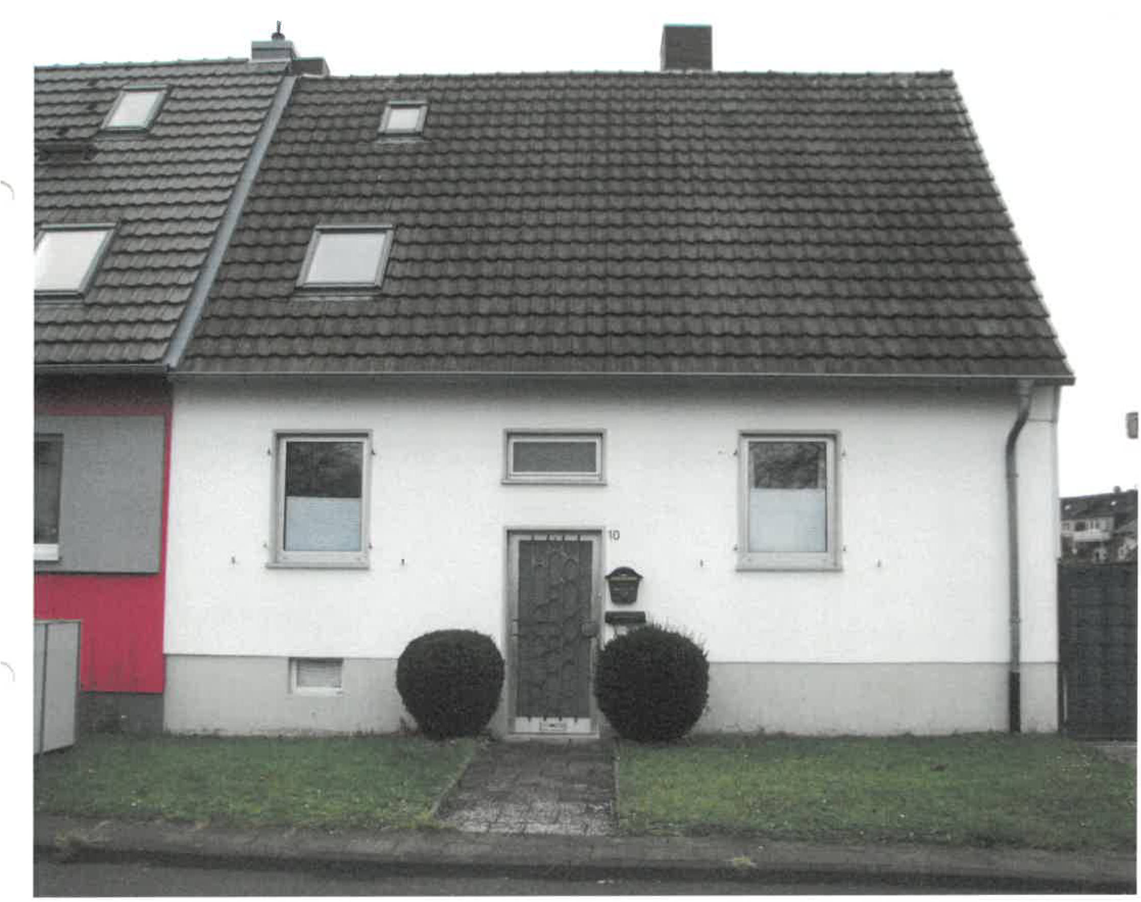 Garage, Doppelhaushälfte in Tannenbergstraße 10, 52351 Düren, Düren - Bild 2