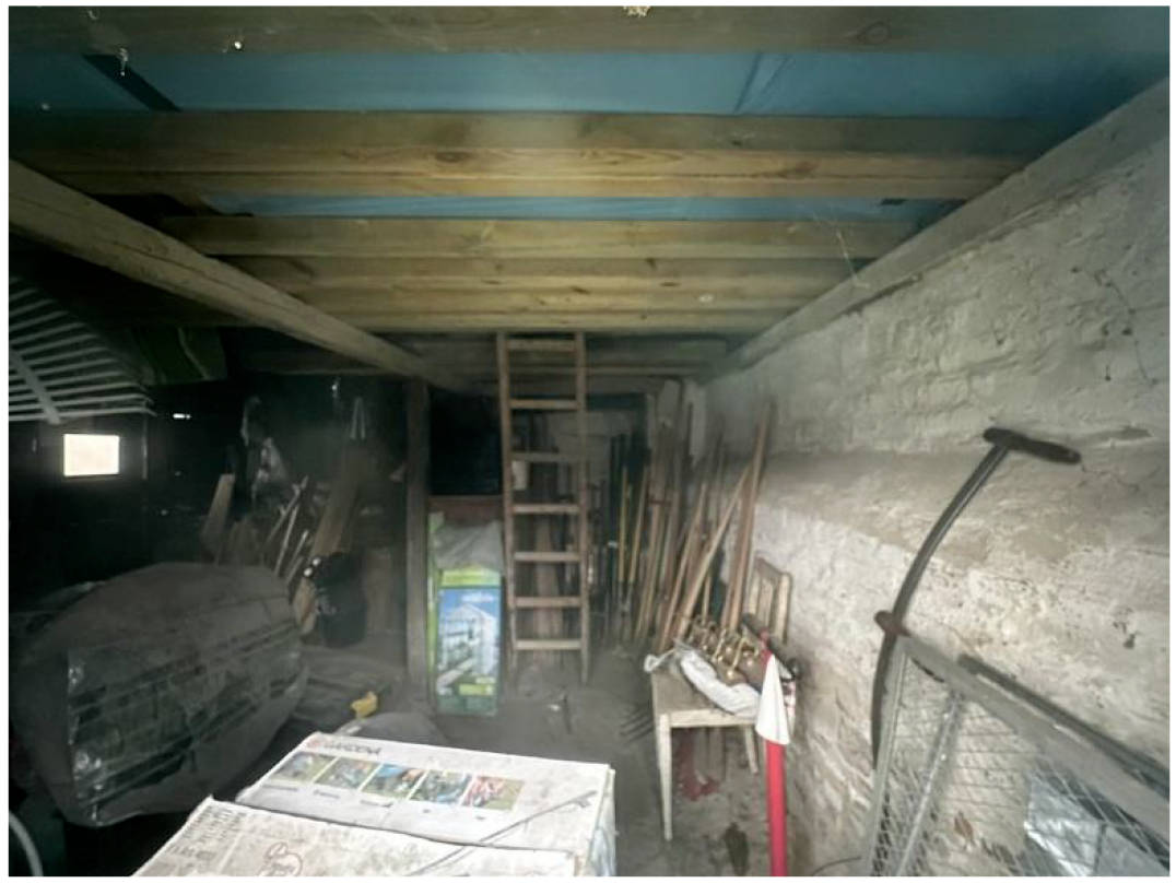 Einfamilienhaus, und Nebengebäude 2x Stall, 1x Scheune in Dürener Str. 31, 52391 Vettweiß, Vettweiß - Bild 5
