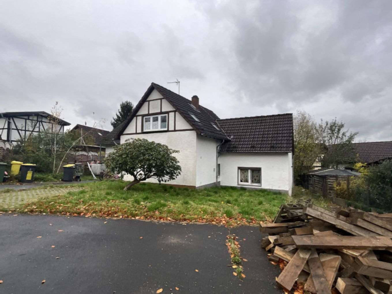 Garage, Zweifamilienhaus in Rambrücken 28, 51503 Rösrath - Bild 3
