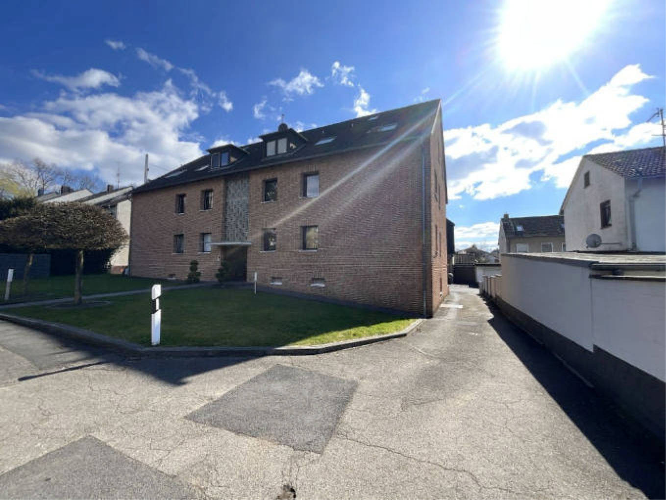 Eigentumswohnung (1 bis 2 Zimmer) in Ebereschenweg 23, 51503 Rösrath - Bild 2