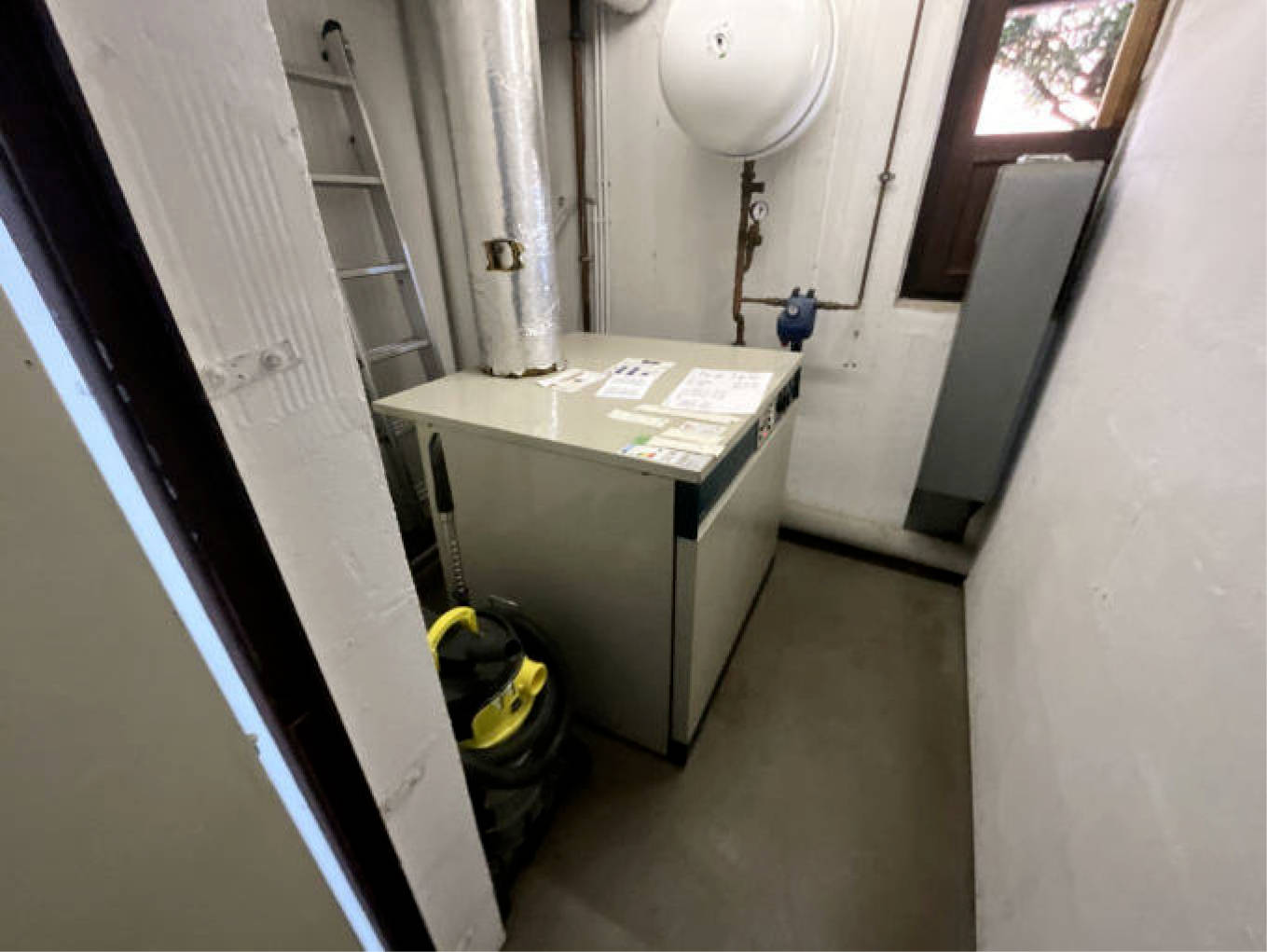 nordrheinwestpfalen 0034 K 0131/2024 Ebereschenweg 23, 51503 Rösrath 9