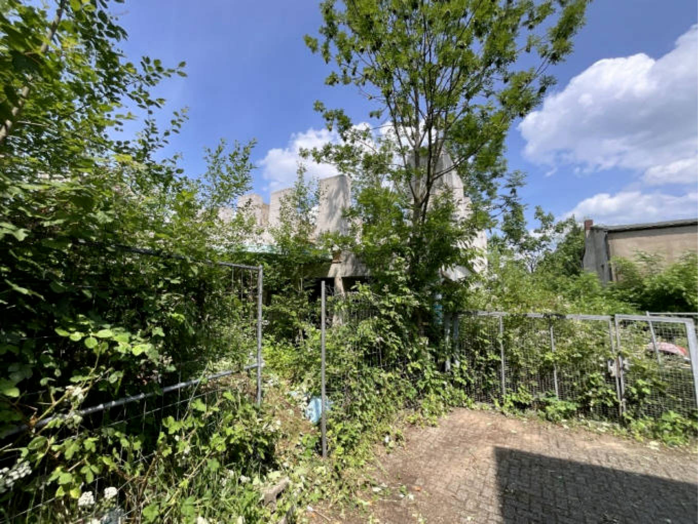 nordrheinwestpfalen 0034 K 0144/2024 Odenthaler Straße 8, 10, 12, 51465 Bergisch Gladbach, Stadtmitte 2