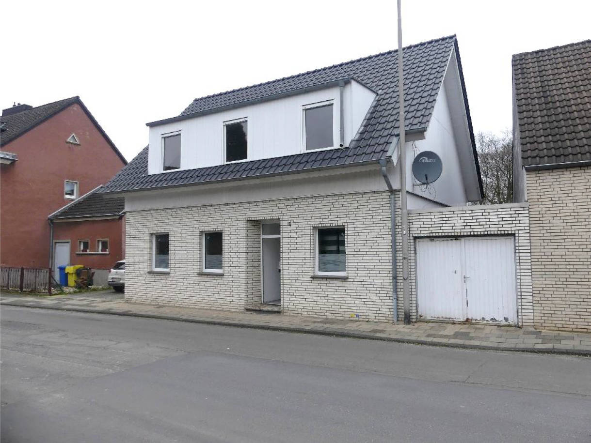Einfamilienhaus in Südstraße 19, 47918 Tönisvorst, Oedt