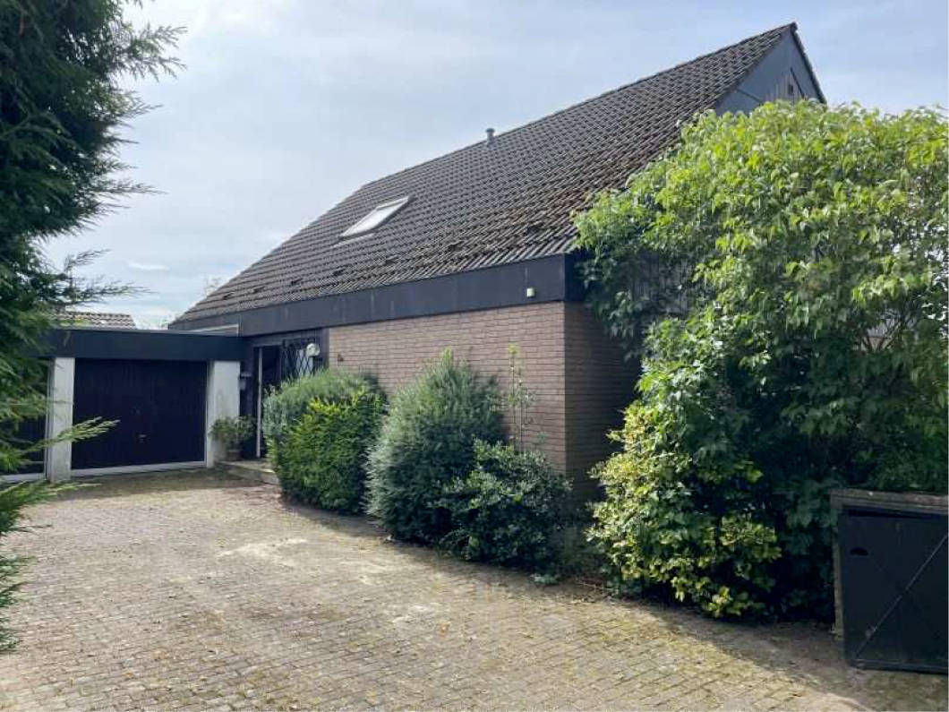 Garage, Einfamilienhaus in Moltkestraße 2 A, 53819 Neunkirchen-Seelscheid, Neunkirchen - Bild 4