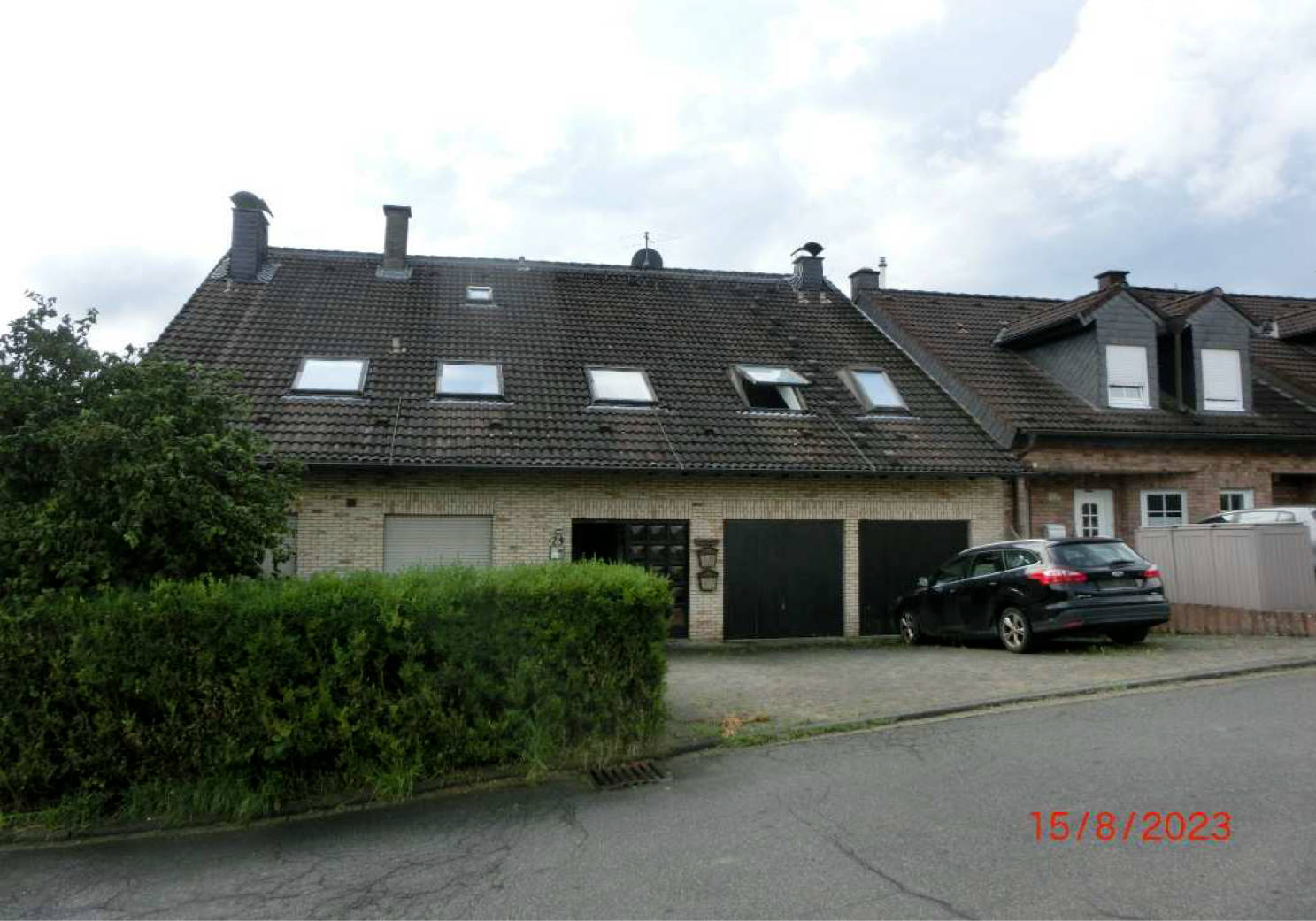 Zweifamilienhaus, Doppelgarage in Schlesierweg 29, 53804 Much, Ort - Bild 3