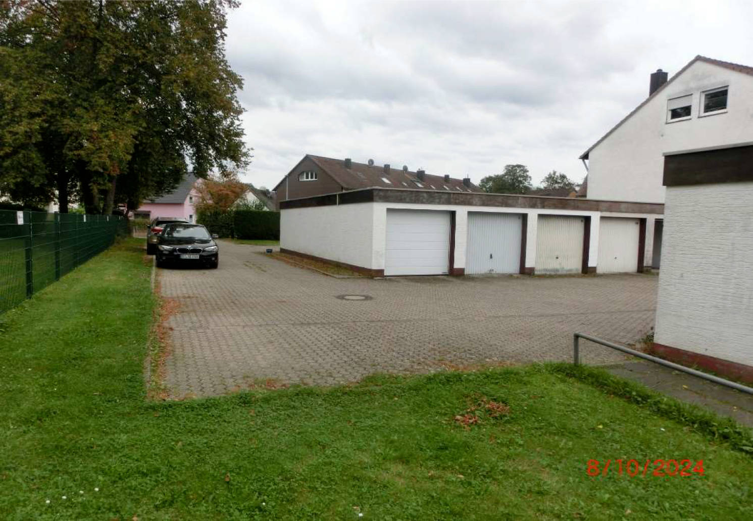 Garage, Einfamilienhaus, Reihenhaus, Anteile an Garagenhoffläche, Zuwegungen und Grünflächen in Steinwiese 30, 53721 Siegburg, Kaldauen - Bild 4