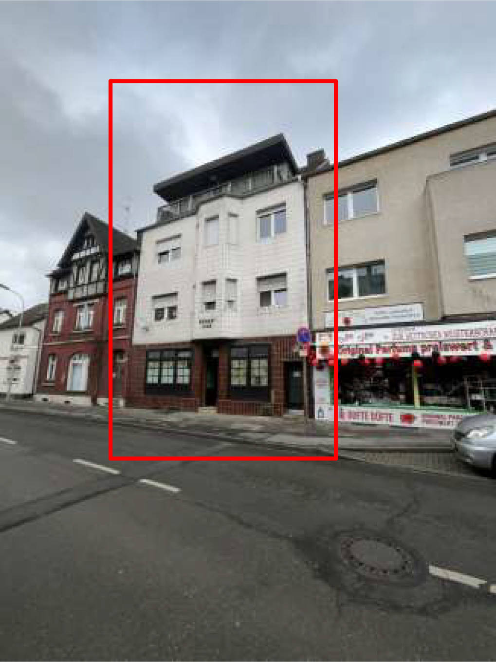 Eigentumswohnung (3 bis 4 Zimmer) in Lützenkirchener Straße 85, 51381 Leverkusen