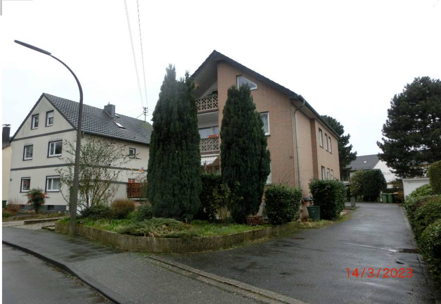 Dreifamilienwohnhaus in Eichendorffstraße 31, 53844 Troisdorf, Sieglar - Bild 2