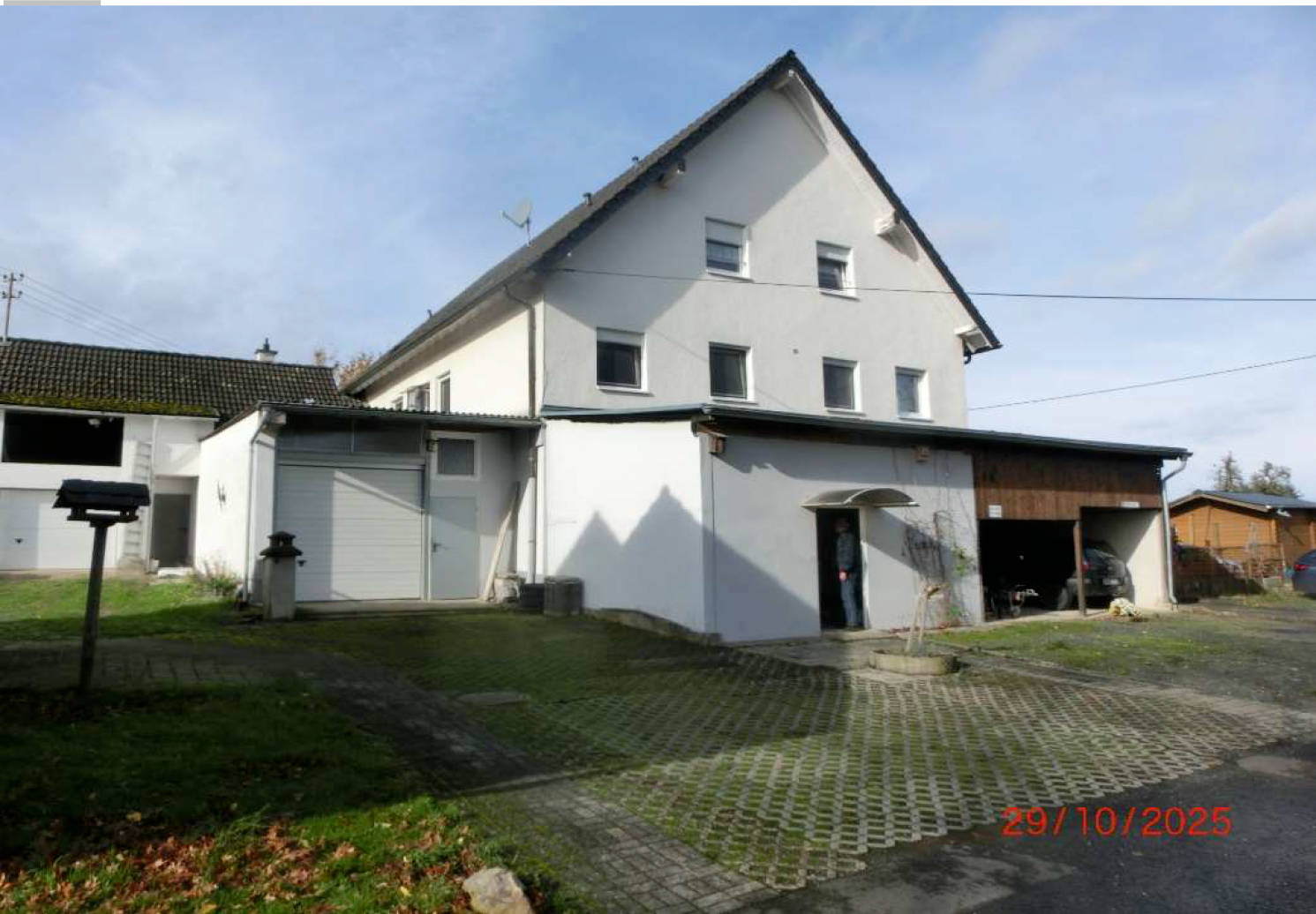 Mehrfamilienhaus in Im Rodemich 2, 53773 Hennef, Wellesberg