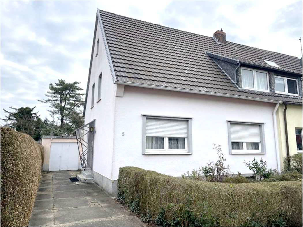 Doppelhaushälfte in Im Winkel 5, 53842 Troisdorf, Oberlar