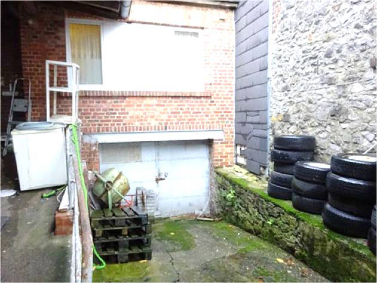 Wohn-/Geschäftshaus, Lagerhalle /Schuppen in Aachener Str. 102, 52223 Stolberg - Bild 2