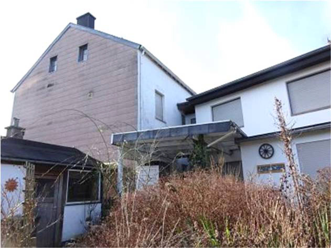 Zweifamilienhaus in Herrenfeldchen 10, 52249 Eschweiler - Bild 2
