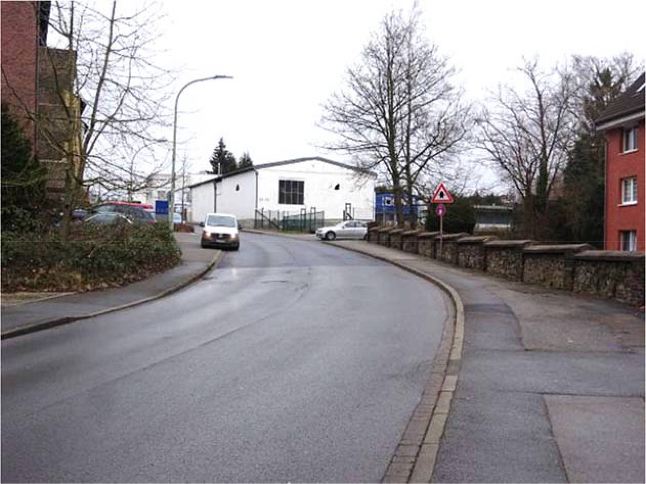 Kfz-Stellplatz, Eigentumswohnung (3 bis 4 Zimmer),  (Tiefgarage) in Schellerweg 84, 86, 88, 52222 Stolberg, Münsterbusch - Bild 3