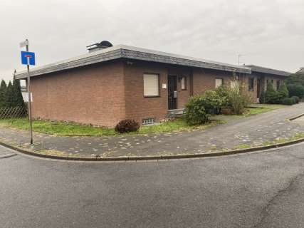 Bungalow und Garage in Birkenstr. 46, 47198 Duisburg, Alt-Homberg - Bild 3