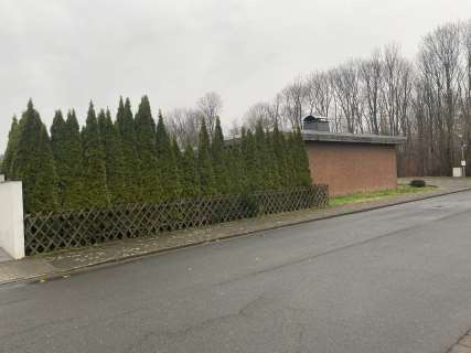 Bungalow und Garage in Birkenstr. 46, 47198 Duisburg, Alt-Homberg - Bild 2