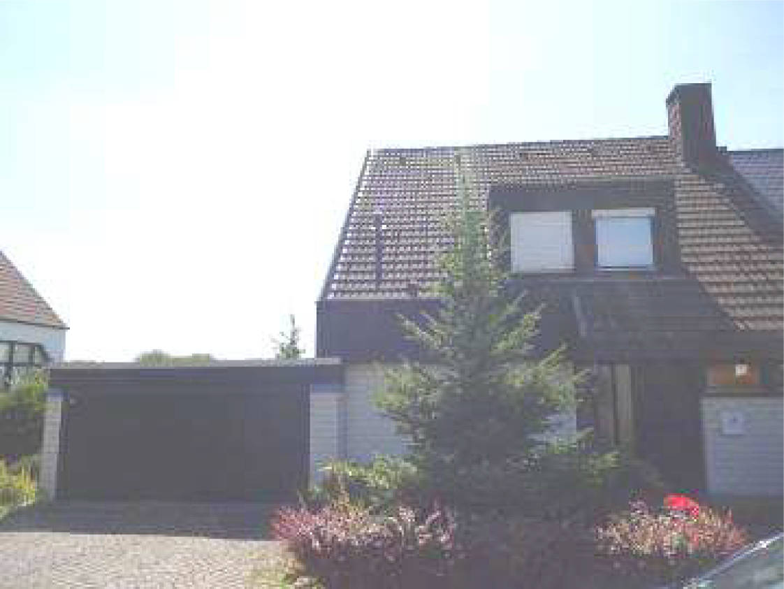 Zweifamilienhaus, Garage, einseitig angebaut mit unterkellerter Doppelgarage in Löwenzahnweg 9, 44797 Bochum, Stiepel - Bild 5