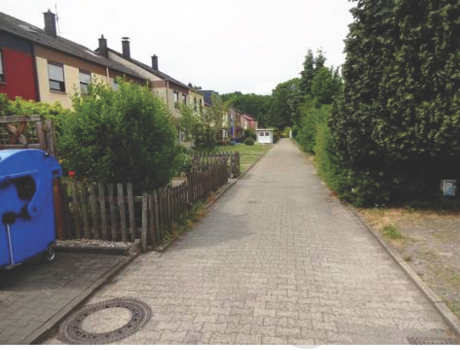 Garage, Einfamilienhaus, Reihenhaus, Einfamilienwohnhaus (Reihenhaus) mit Garage und Wegefläche in Am Vogelspott 25/Ahnwenne, 44795 Bochum, Weitmar