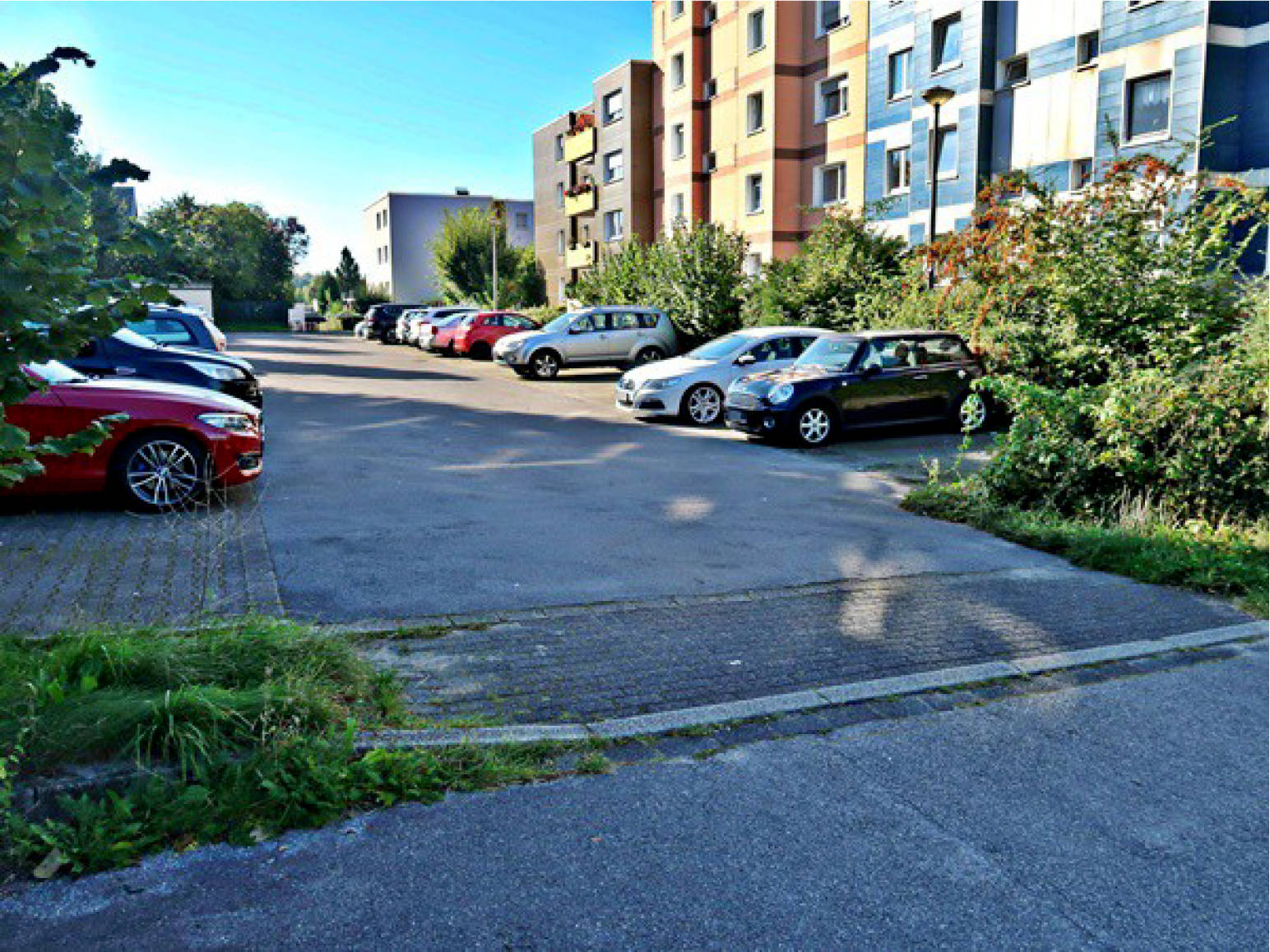 Kfz-Stellplatz, Eigentumswohnung (3 bis 4 Zimmer) in Einsteinweg 6, 8, Einsteinweg, 44867 Bochum, Höntrop - Bild 2