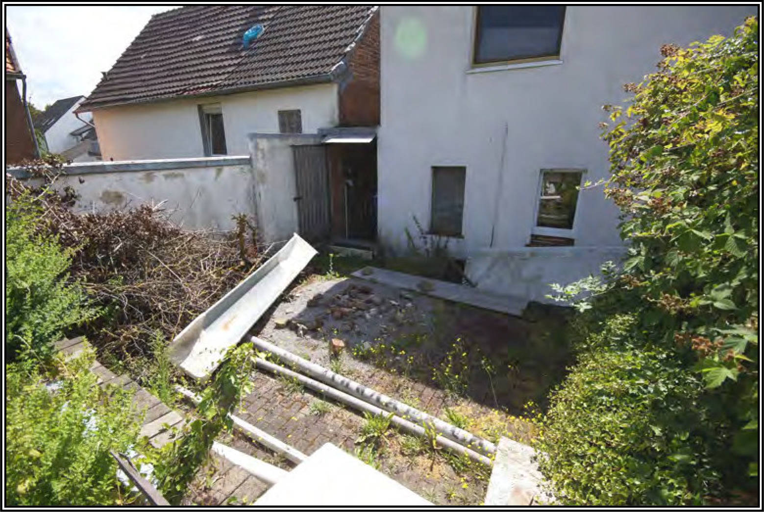 Garage, Einfamilienhaus in Mittelstraße 21, 34414 Warburg - Bild 3