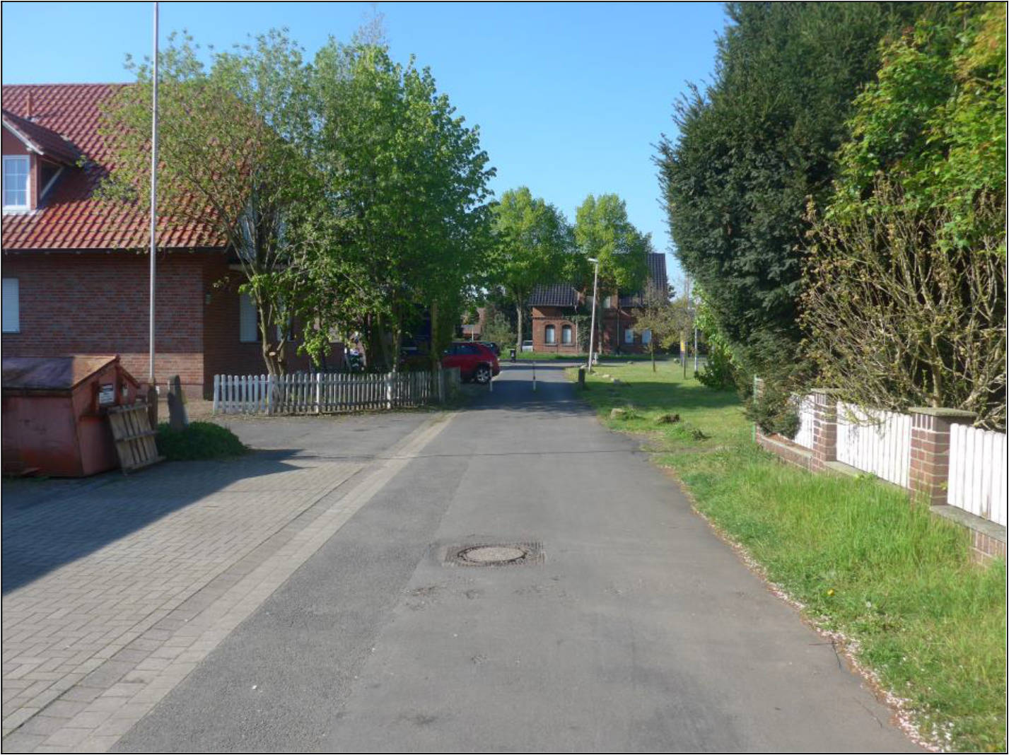 Zweifamilienhaus, Garage, Gewerbeeinheit (z.B. Laden, Büro) in In der Fahlstätte 2, 32425 Minden - Bild 3