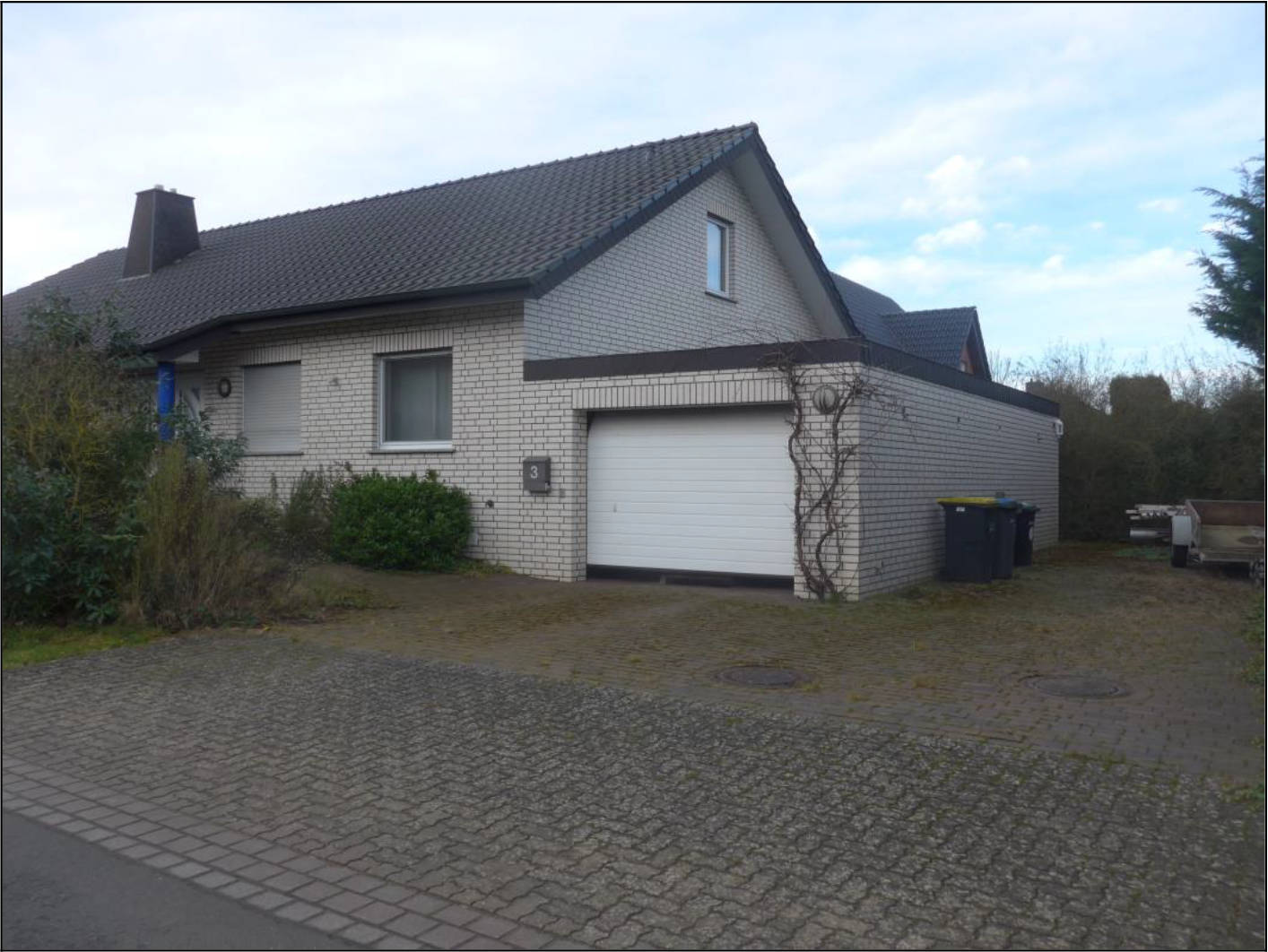 Einfamilienhaus in Eichenkamp 3, 32457 Porta Westfalica, Holzhausen I - Bild 3