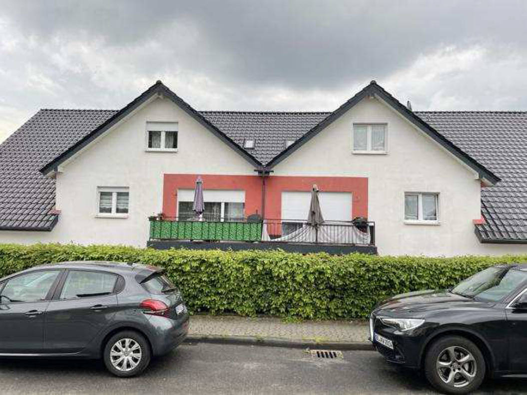 Eigentumswohnung (3 bis 4 Zimmer), Sondernutzungsrecht an einem Kfz-Außenstellplatz in Südring 7a, 51647 Gummersbach, Bernberg - Bild 2