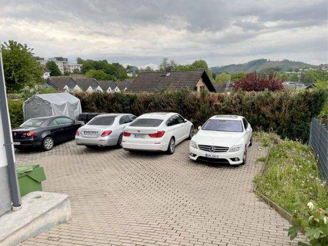 Eigentumswohnung (ab 5 Zimmer), Sondernutzungsrecht an einem Kfz-Außenstellplatz in Südring 5, 51647 Gummersbach - Bild 5