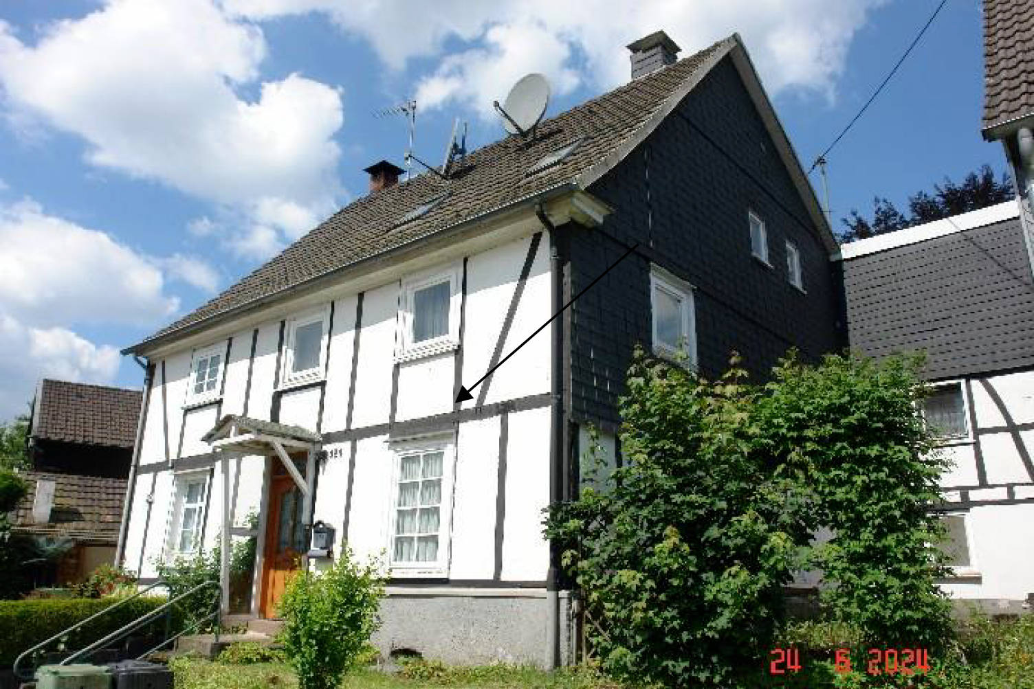 Doppelhaushälfte, (Fachwerk) in Gelpestr. 124, 51647 Gummersbach