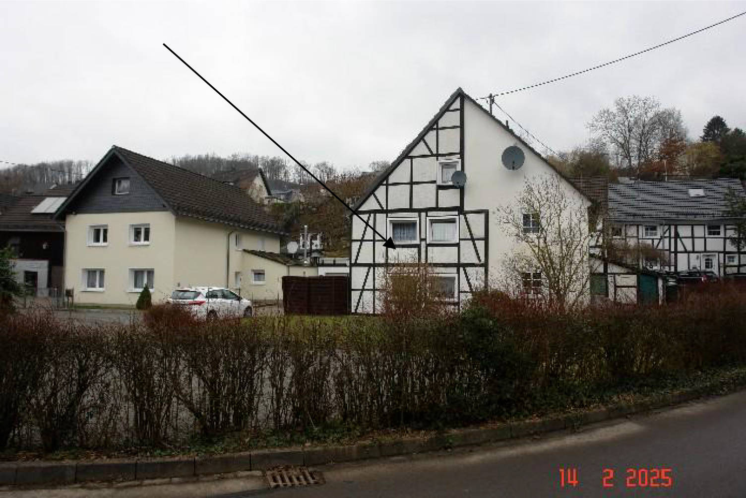 Einfamilienhaus, Doppelhaushälfte, Unbebautes Grundstück (Gartengrundstück), ( Fachwerk) in Auf der Renn 5, 51766 Engelskirchen, Ober-Engelskirchen