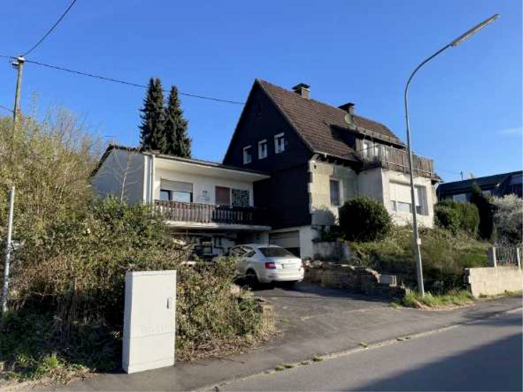 Einfamilienhaus mit Einliegerwohnung und Kellergarage in Stentenbergstraße 26, 51702 Bergneustadt - Bild 3