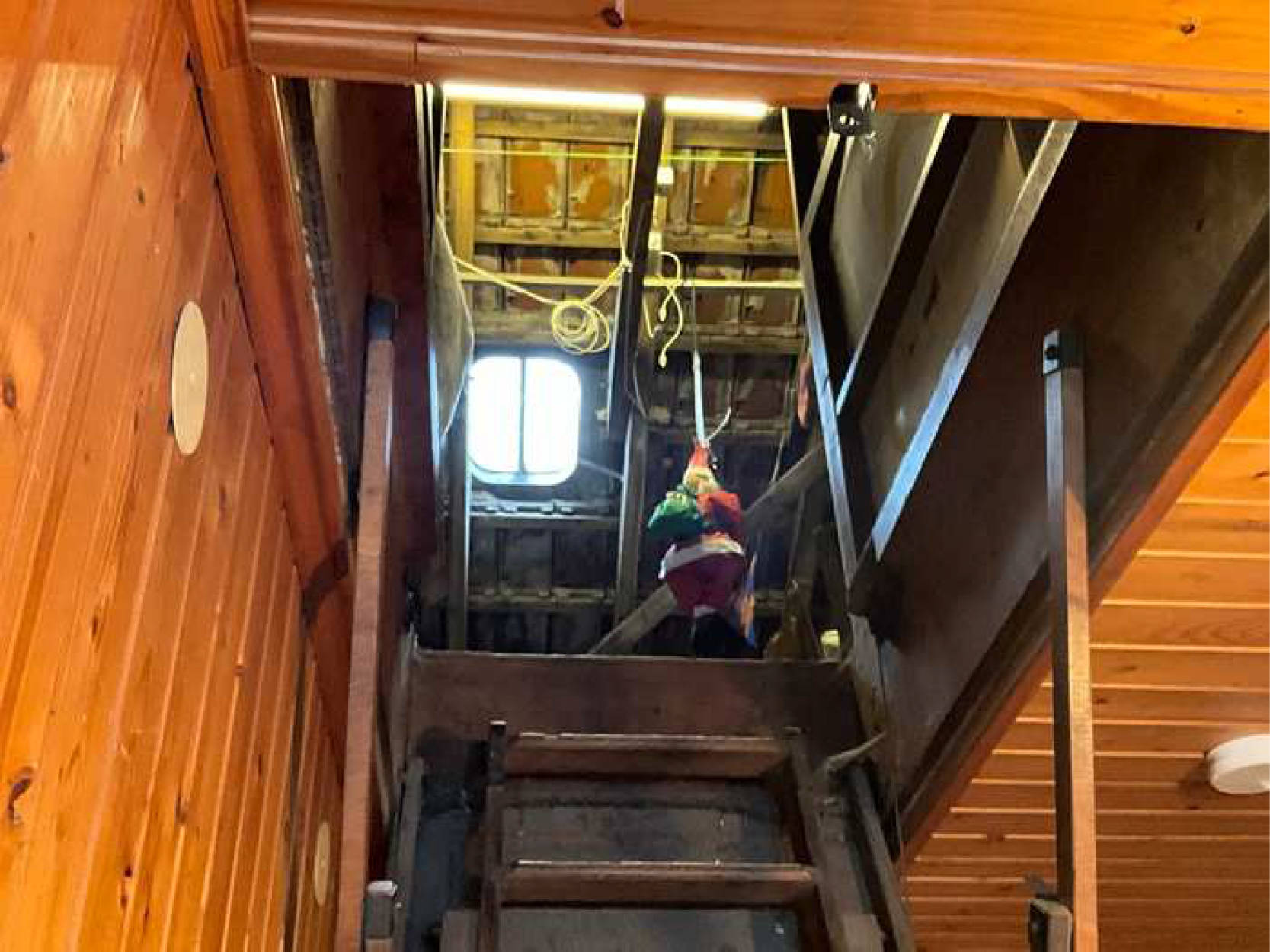 nordrheinwestpfalen 0068 K 0039/2024 Am Halloeh 9-12, 51647 Gummersbach 17