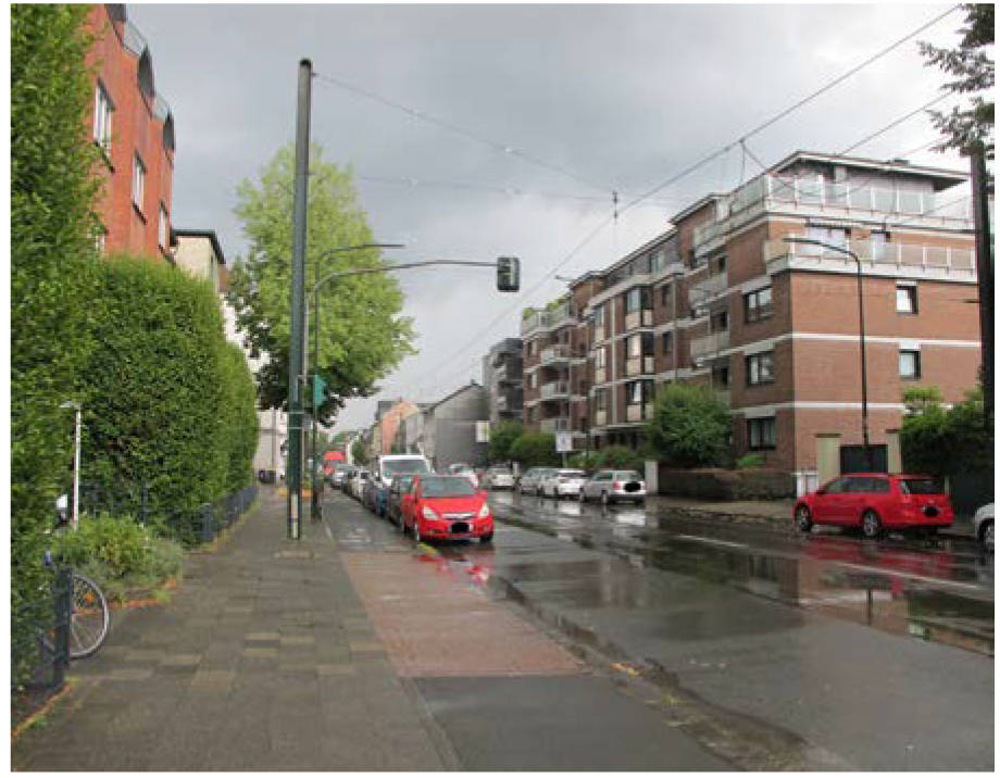 Eigentumswohnung (3 bis 4 Zimmer) in Benrather Schloßalle 58, 60, 00000 , Benrath - Bild 2