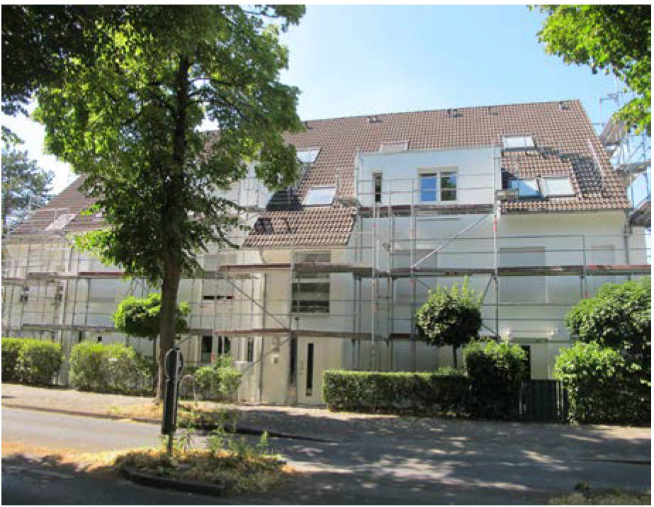 Kfz-Stellplatz (Tiefgarage), Eigentumswohnung (3 bis 4 Zimmer) in Südallee 99, 40593 Düsseldorf, Benrath